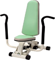 トレーニングマシンの紹介 - 新潟市の高齢者介護施設でデイサービス